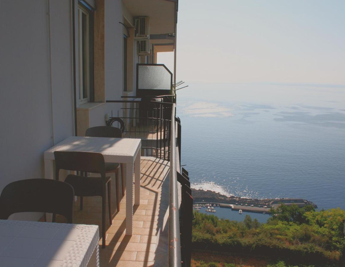 Appartamento Il Balcone di Galatea Acireale Esterno foto
